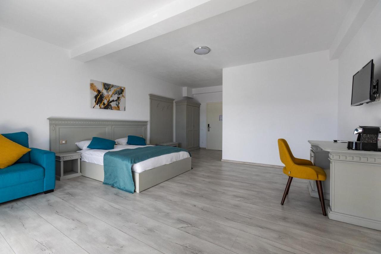 Sky Rooms Sub Coasta Exterior foto